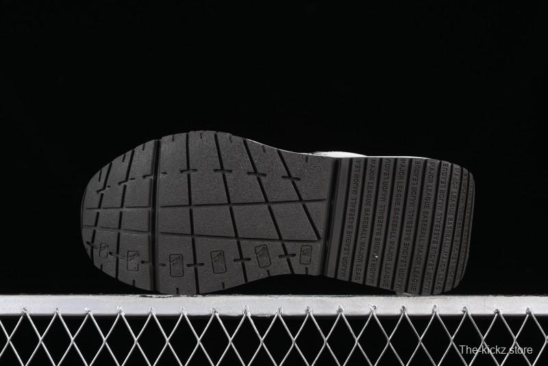 New York Yankees MLB Chunky Runner Basic Lightweight Casual Sneakers - 3ARNCRD4N43BKS