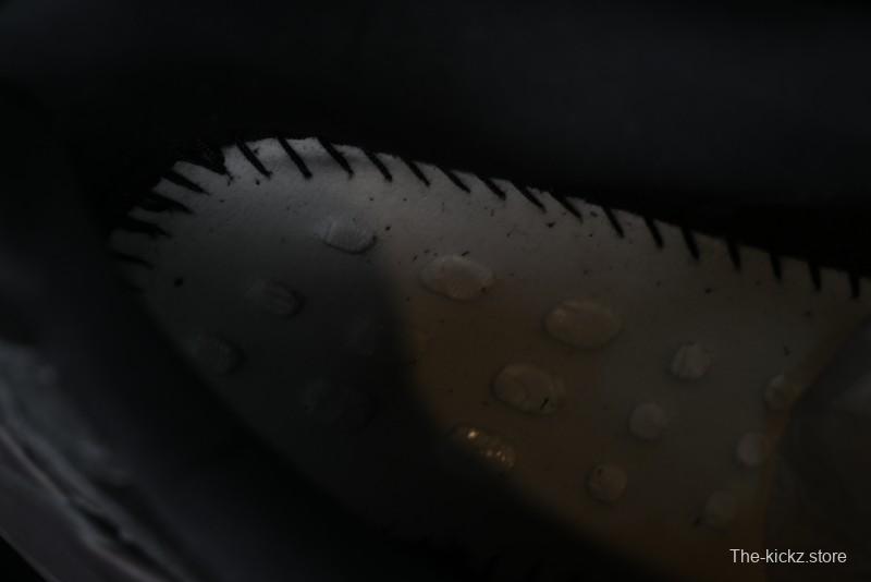 Adidas Yeezy Boost 700 V2 Inertia Running Shoes with 3M Reflective Design - FU6684