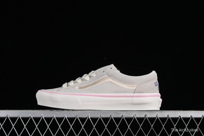 Vans Style 36 Low-Top Skate Shoes with Embroidered Details in Cream - VN000CRPGRN