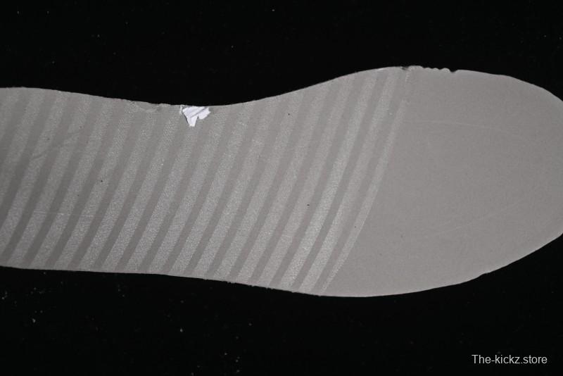 Nike SB Dunk Low Supreme Collaboration Bullet Screen White Check Anniversary High-End Custom Low-Top Casual Skate Shoes - DJ2024-091