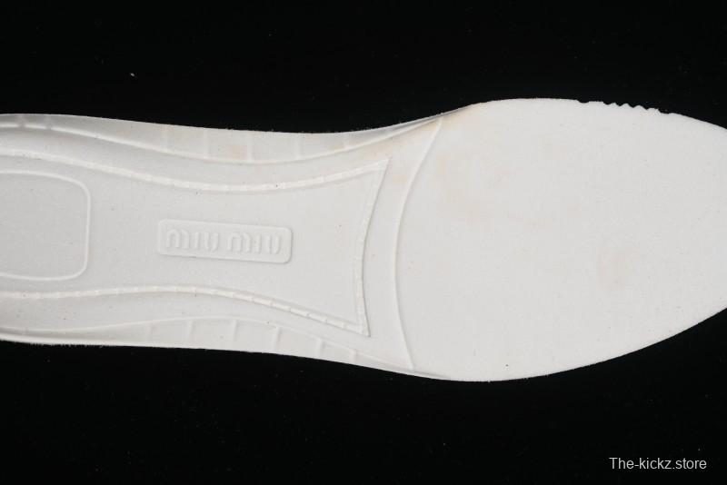 Miu Miu x New Balance 530 Low-Top Retro Running Sneakers with Deconstructed Design - AJD4