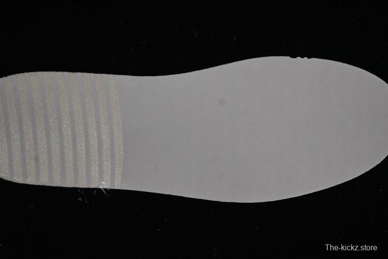 Supreme x Nike SB Dunk Low Anniversary Custom White Red Colorway Low-Top Casual Skate Shoes - BB8657-107