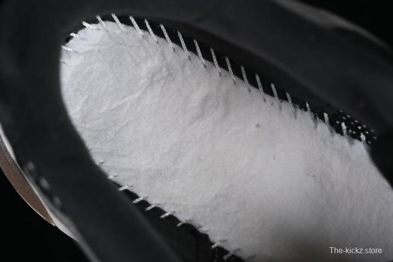 New Balance 2010 Series Retro Casual Running Shoes - U2010NB4