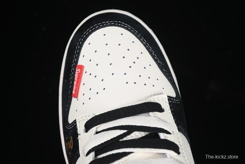 Nike SB Dunk Low Supreme Year of the Snake Limited Edition Black Snake Print Low-Top Casual Sneakers - XS1086-016