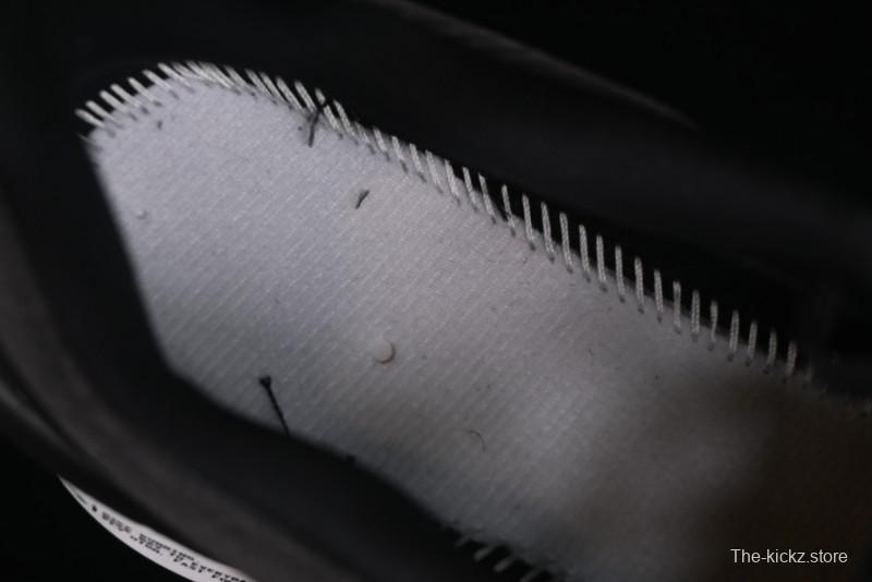 Nike Zoom Fly 6 Lightweight Responsive Running Shoes with Carbon Fiber Plate - FN8454-001