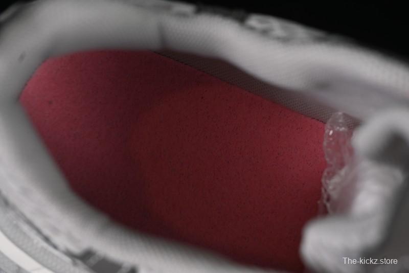 GG-CC Thick Sole Casual Running Shoes with Fashionable Design - G25S2507 Silver