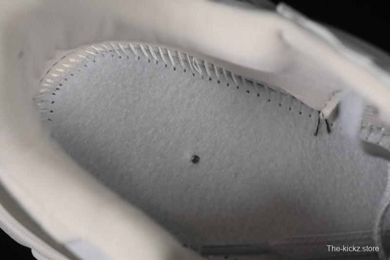 Nike Runtekk V2K Retro Low-Top Running Shoes with Cushlon Foam Midsole - FD0736-006