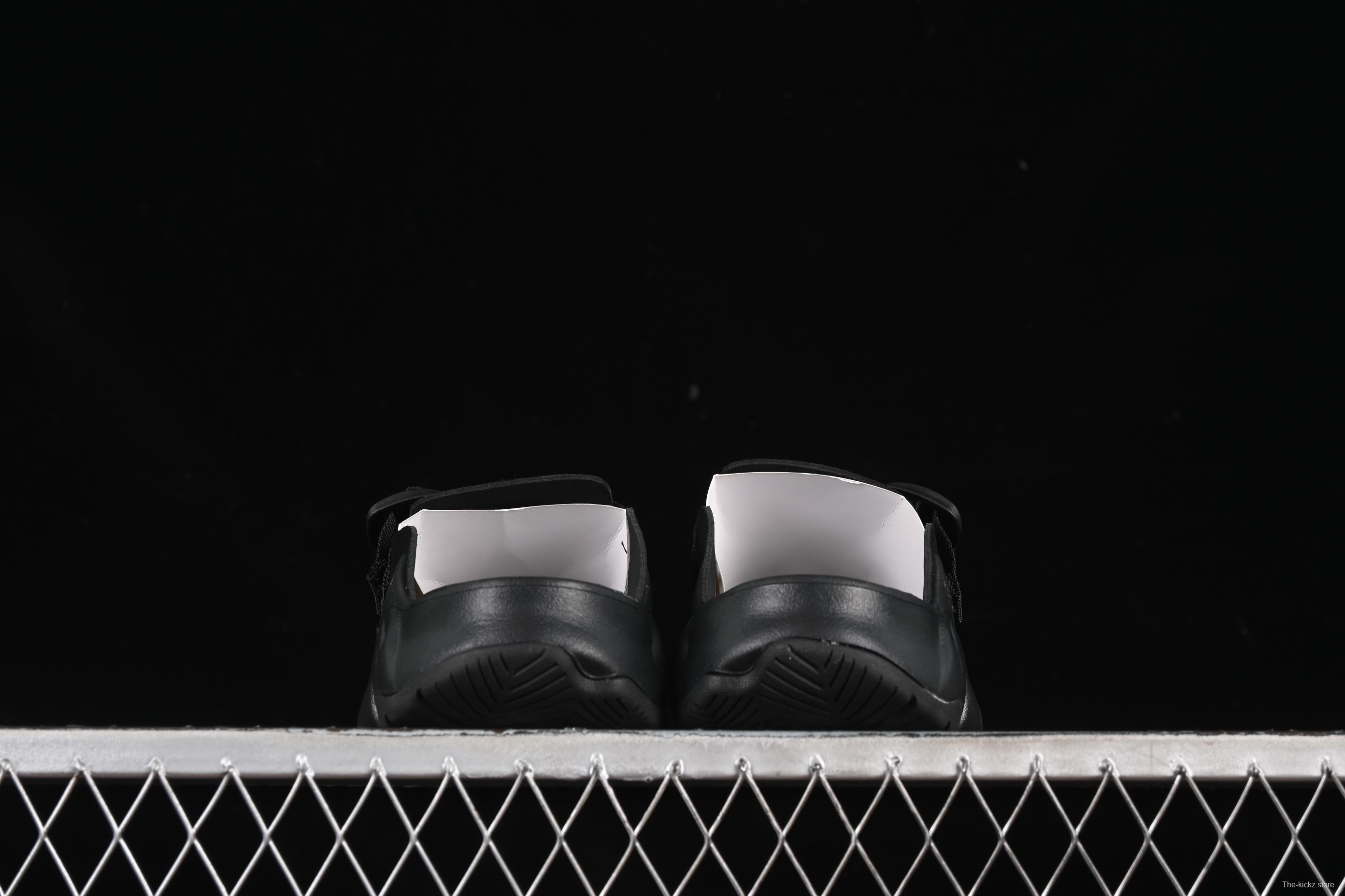 Keen Hyperport Clog Leather Summer Mule Slip-On with Arch Support and Adjustable Lacing System - 1030766