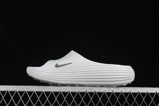 Nike ReactX Rejuven8 Slide Summer Sandals with Soft ReactX Foam for Ultimate Comfort - HV4484-002