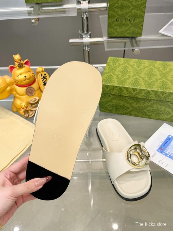 2025 Gucci White Leather Slippers KFY00210