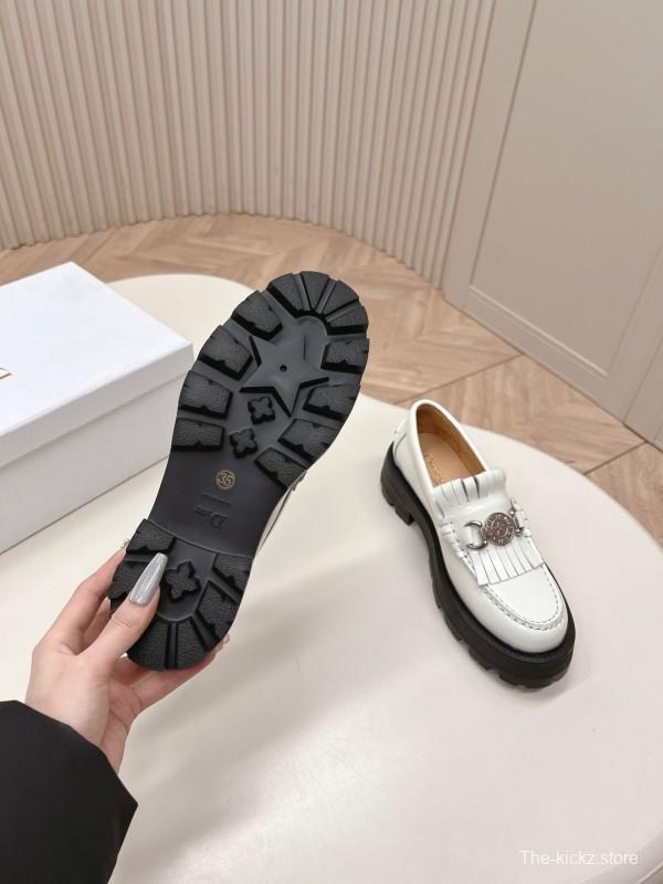 2025 Women Dior White Leather Loafers Metal Buckle KFY00350