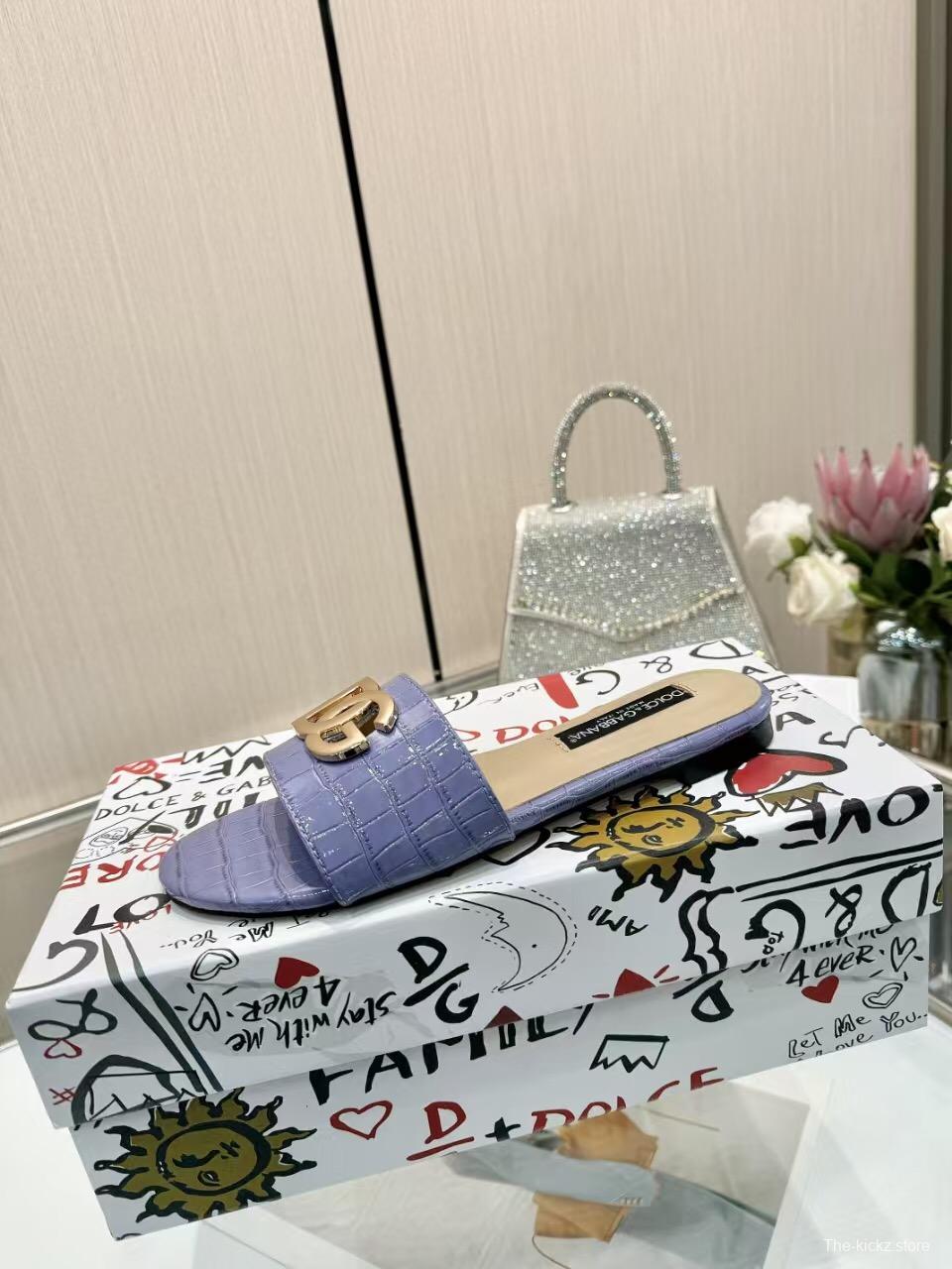 2025 Women Dolce & Gabbana Purple Leather Slippers LY00190