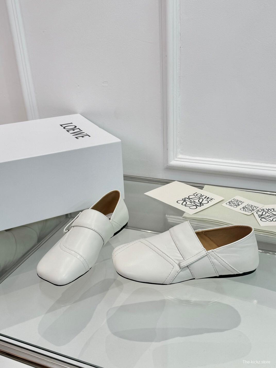 2025 Women Loewe White Leather Loafers LY00291