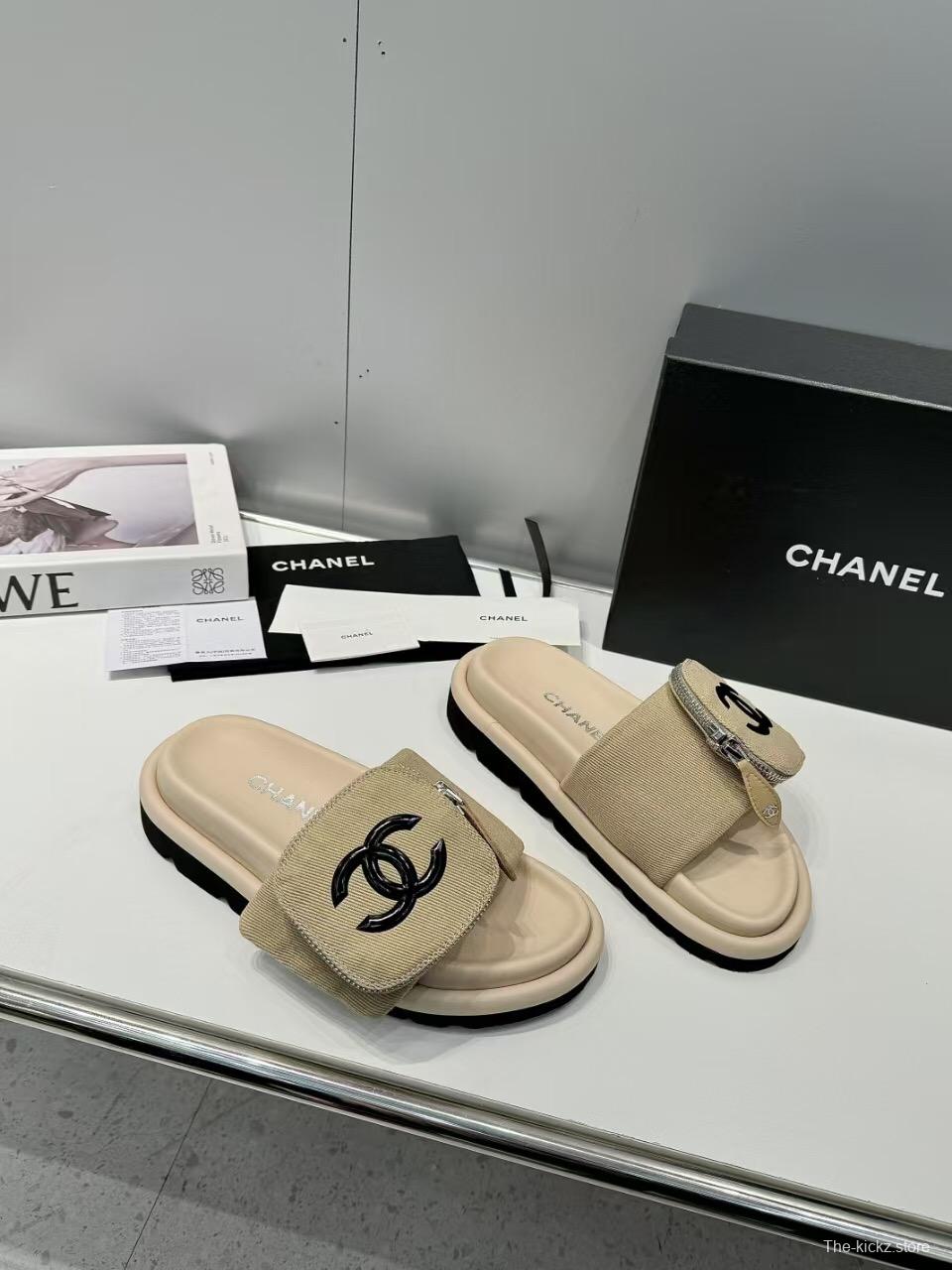 2025 Slippers Chanel Beige Canvas Slippers