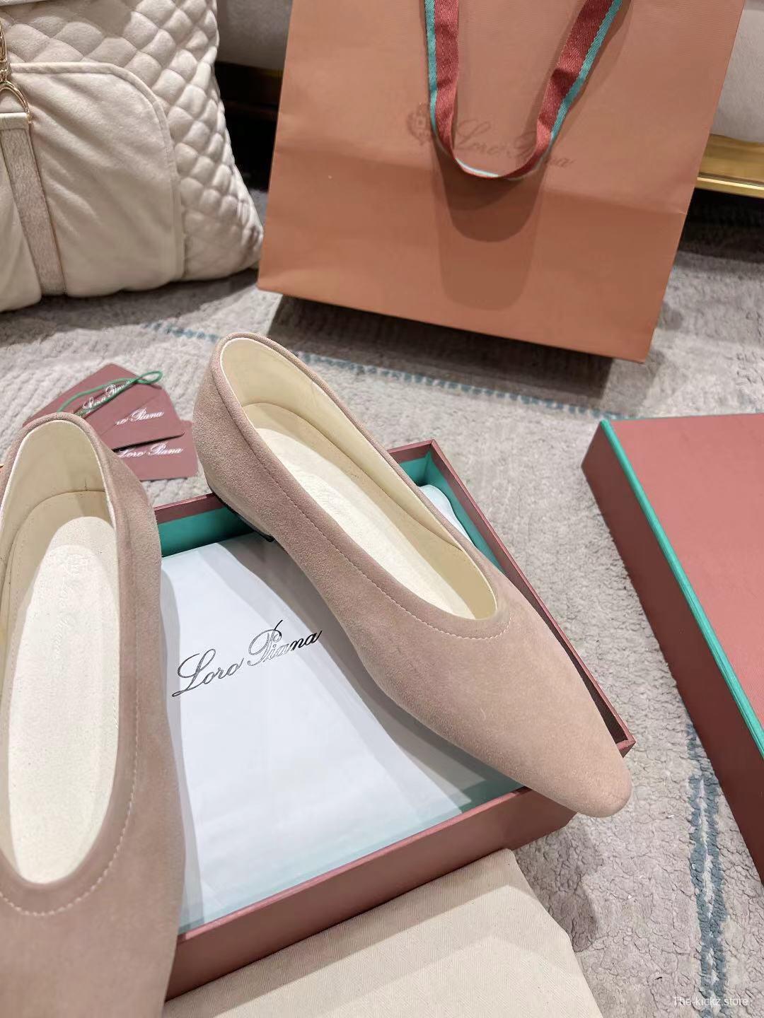 2025 Women Le Parmentier Pink Suede Ballet Flats