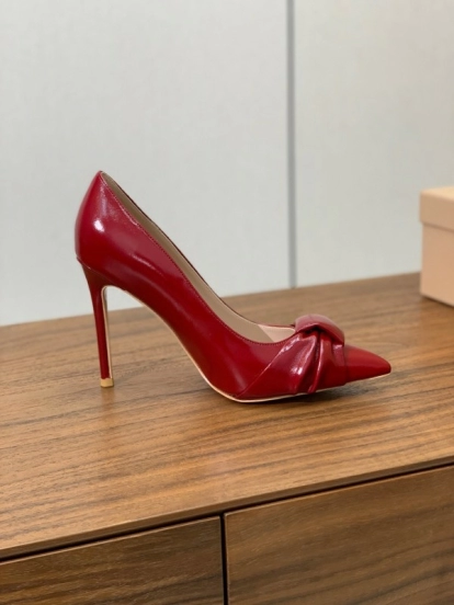2025 Women Gianvito Rossi Red Calf Leather Pumps KFY00300