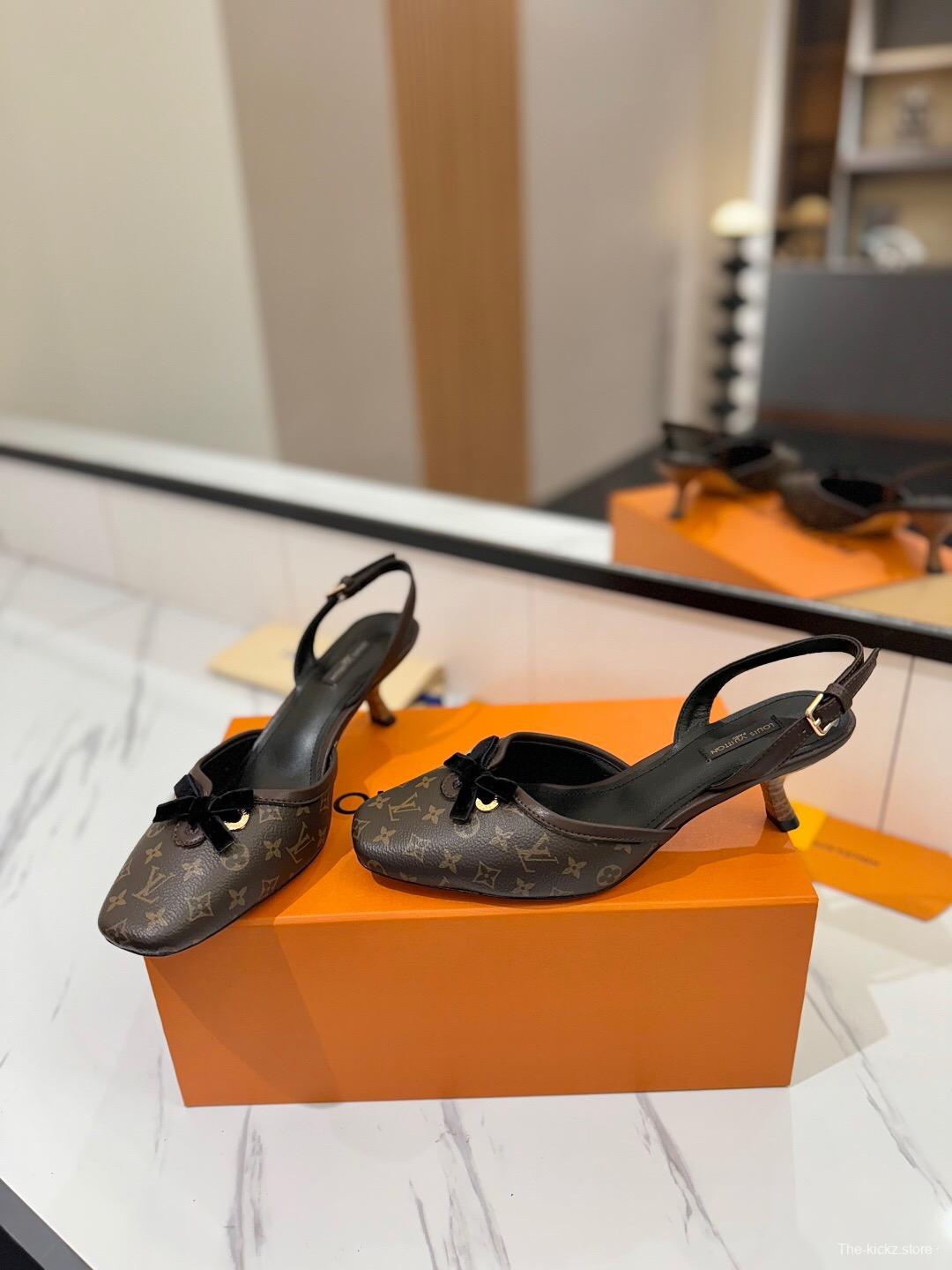 2025 Women Louis Vuitton Brown Monogram Leather Slingback Sandals KFY00310