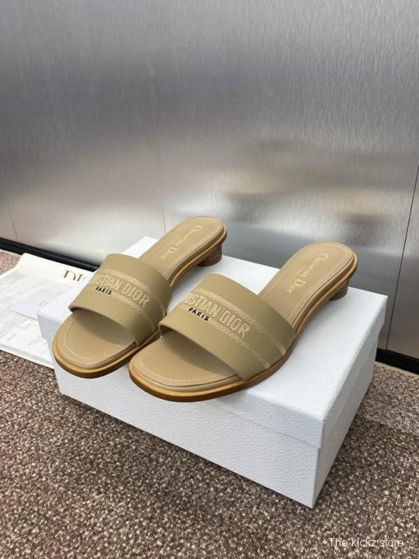 2025 Women Dior Beige Fabric Slide Sandals KFY00300