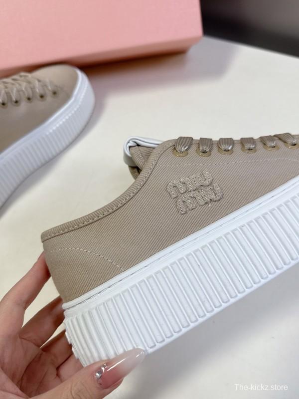 2025 Women Miu Miu Beige Canvas Sneakers LY