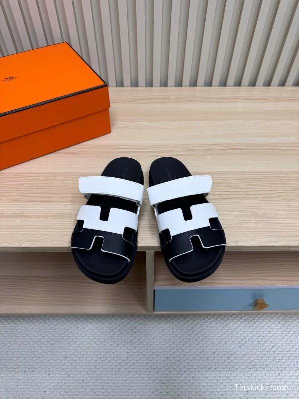 2025 Slippers Hermès White Black Leather Slippers