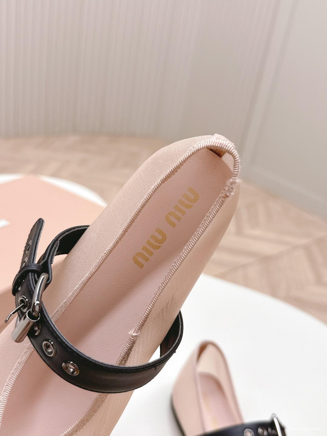 2025 Women Miu Miu Pink Black Fabric Leather Ballet Flats