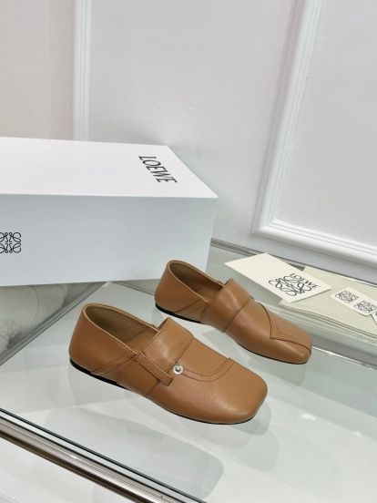 2025 Women Loewe Brown Leather Loafers LY00291