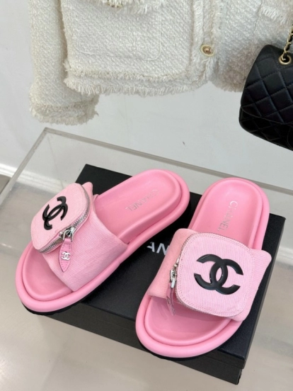 2025 Women Chanel Pink Fabric Slippers KFY00220