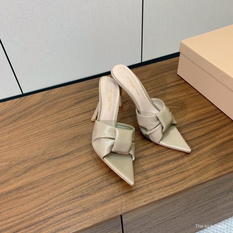 2025 Women Gianvito Rossi Beige Leather Pointed Toe High Heel Mule