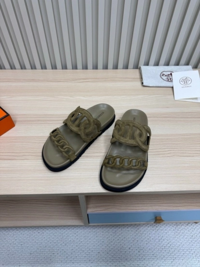 2025 Women Hermès Khaki Suede Slippers