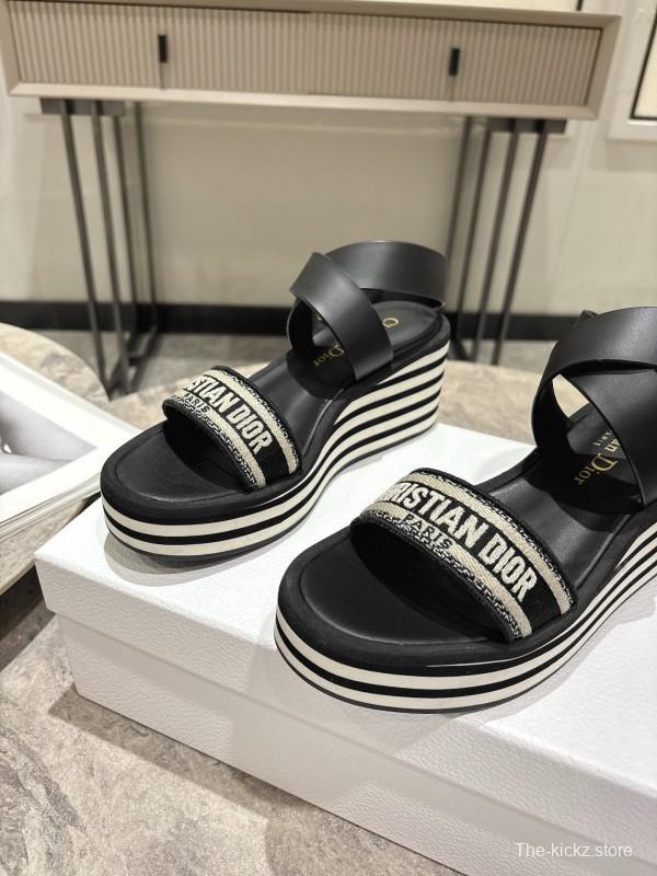 2025 Women Dior Black Leather Sandals Christian Dior Logo KFY00280