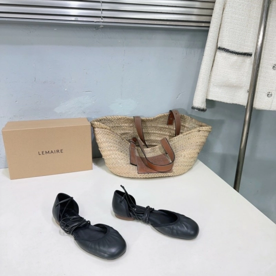 2025 Women LEMAIRE Black Calf Leather Mary Jane Lace-up KFY00300