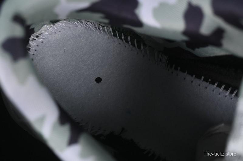 Nike Air Max 95 Retro Cushioned Running Shoes with Air-Sole Unit - FB2709-001