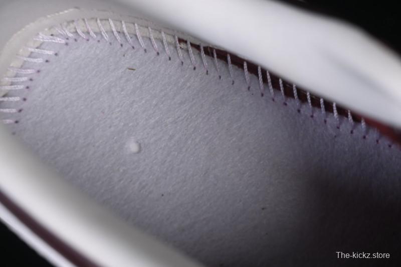 Nike Air Force 1'07 Low Casual Sneakers with Full-Length Air Cushion - IR0485-611