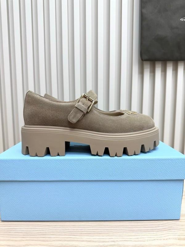 Prada 2025 SS Platform Mary Jane Shoes - LY00300