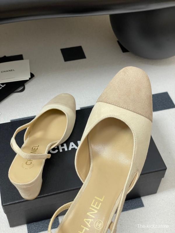 Chanel Sling-back Two-tone Suede Slingback Sandals Flat/Heeled - KFY00280