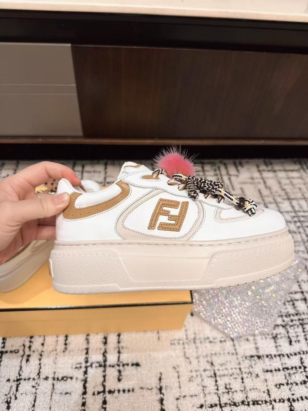 Fendi Match Series Platform Sneakers - KFY00320