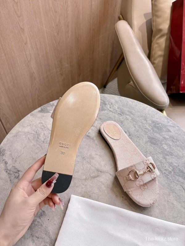 Gucci 2025/SS Leather Mule Sandals with Light Gold Hardware - LY00280