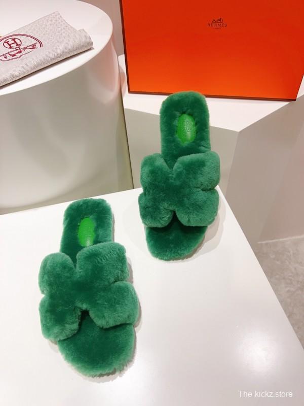 Hermès Teddy Wool H Slippers Flat Fur Slides - LY00240