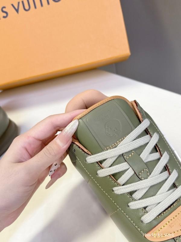 Louis Vuitton 2025 SS LV x Pharrell Williams Runway Platform Sneakers Retro Running Shoes - KFY00380/KFY00390