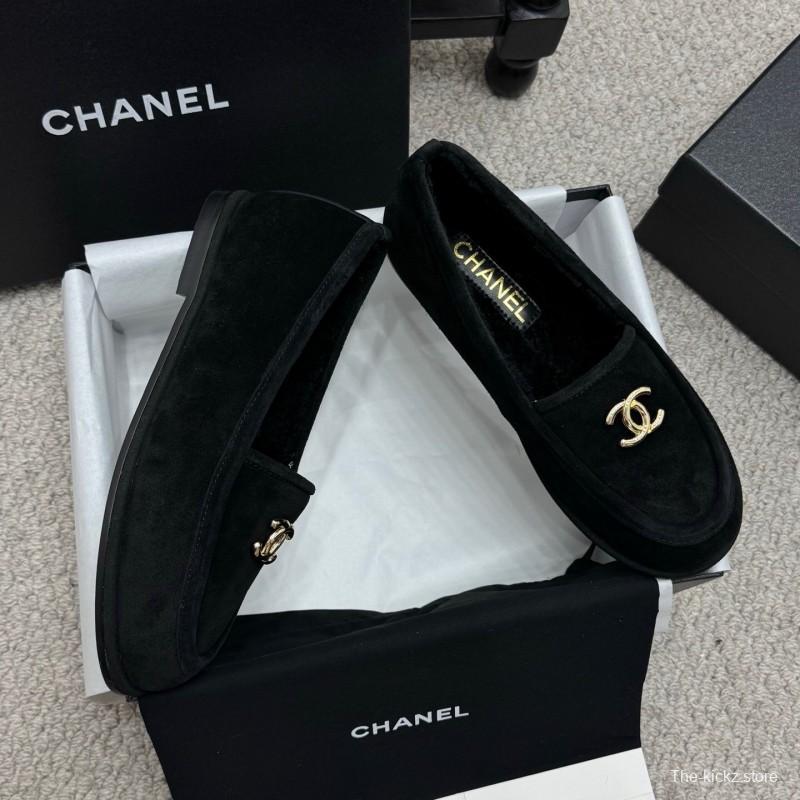 Chanel 2025/SS Teddy Fur Loafers with Double C Logo - KFY00300